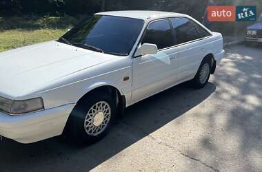 Хетчбек Mazda 626 1990 в Южному