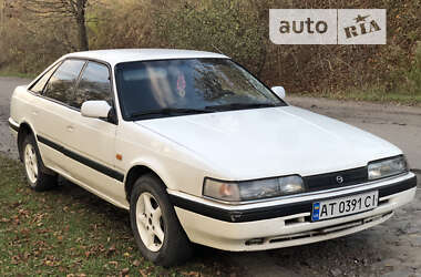 Хетчбек Mazda 626 1990 в Шепетівці