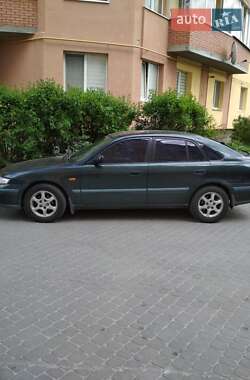 Хэтчбек Mazda 626 1999 в 