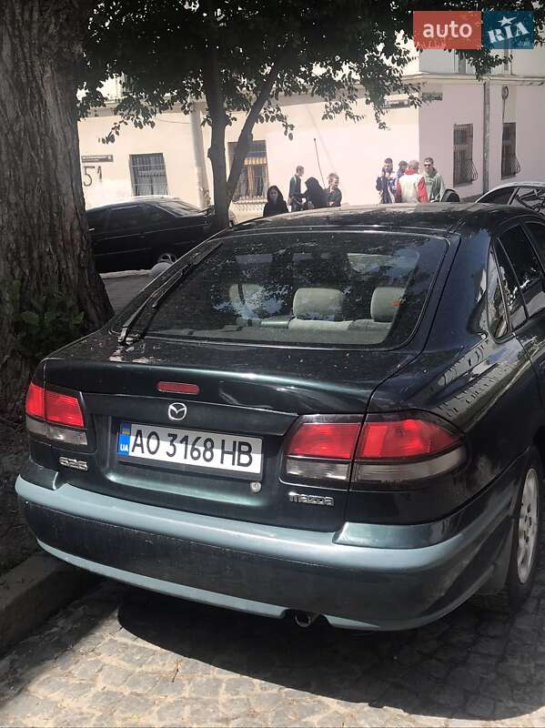 Хетчбек Mazda 626 1999 в Мукачевому
