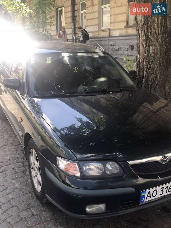 Хетчбек Mazda 626 1999 в Мукачевому