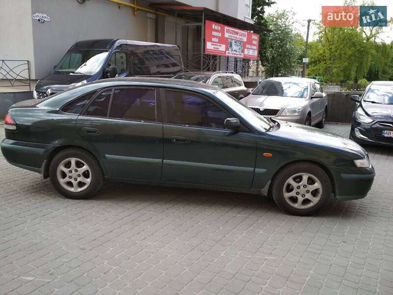 Хетчбек Mazda 626 1999 в Мукачевому