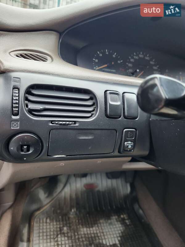 Хэтчбек Mazda 626 1994 в Тернополе