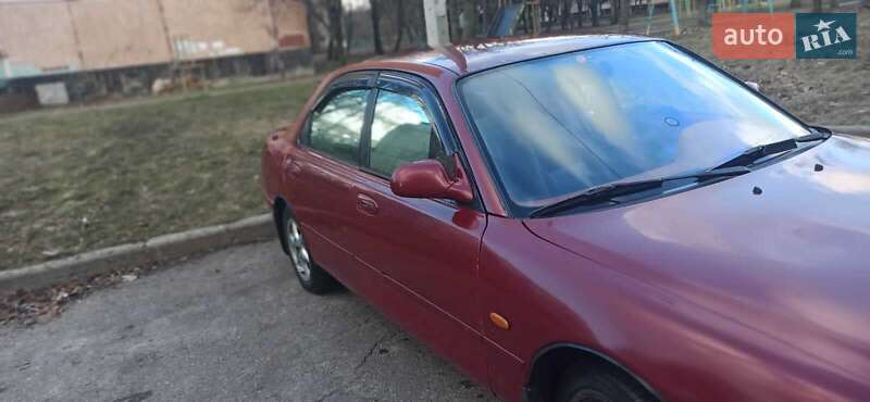 Хэтчбек Mazda 626 1997 в Киеве
