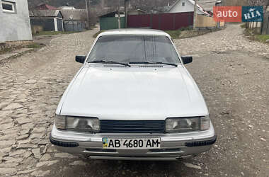 Седан Mazda 626 1986 в Могилів-Подільському