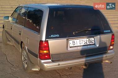 Универсал Mazda 626 1988 в 