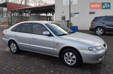 Хэтчбек Mazda 626 2000 в 