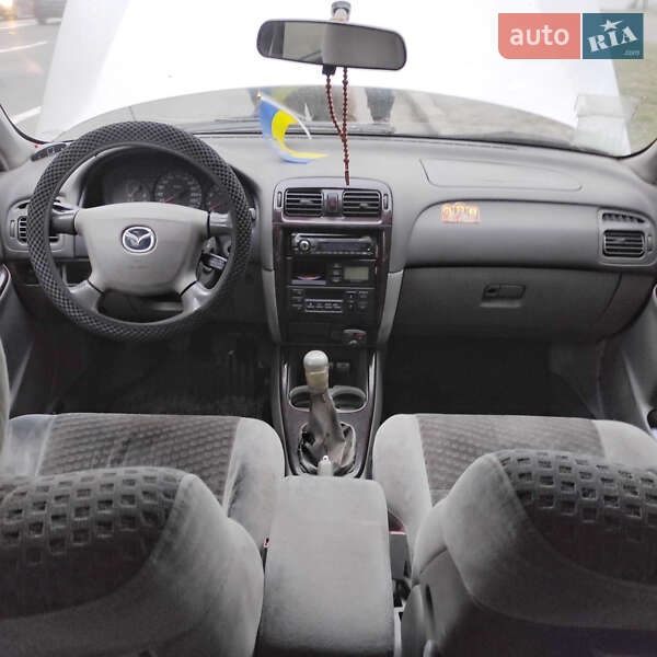 Хэтчбек Mazda 626 2000 в Киеве