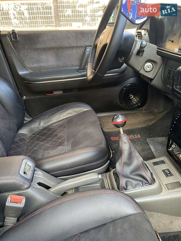 Хэтчбек Mazda 626 1989 в Днепре