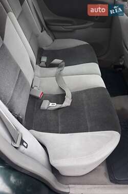 Универсал Mazda 626 2001 в 