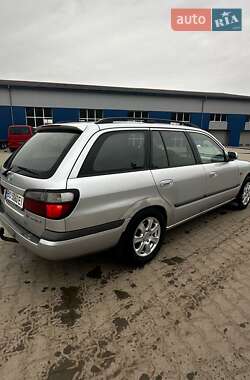 Седан Mazda 626 1985 в 