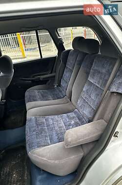 Седан Mazda 626 1985 в 