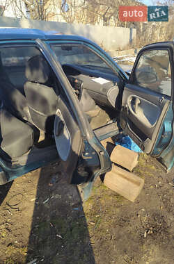 Седан Mazda 626 1993 в 