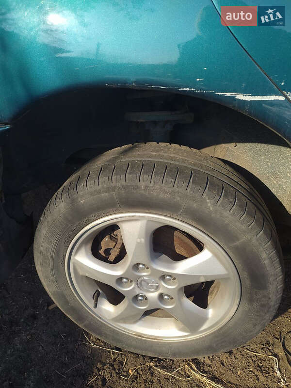 Седан Mazda 626 1993 в Чутове