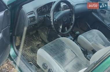 Універсал Mazda 626 1998 в 