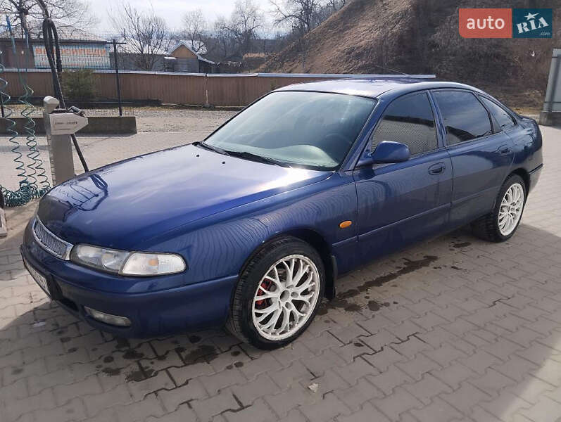 Хэтчбек Mazda 626 1995 в Косове