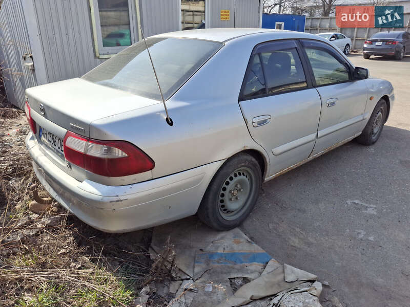 Седан Mazda 626 2001 в 
