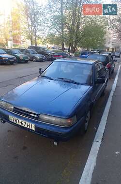 Седан Mazda 626 1990 в 