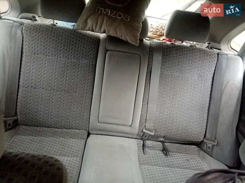 Хэтчбек Mazda 626 2001 в Львове