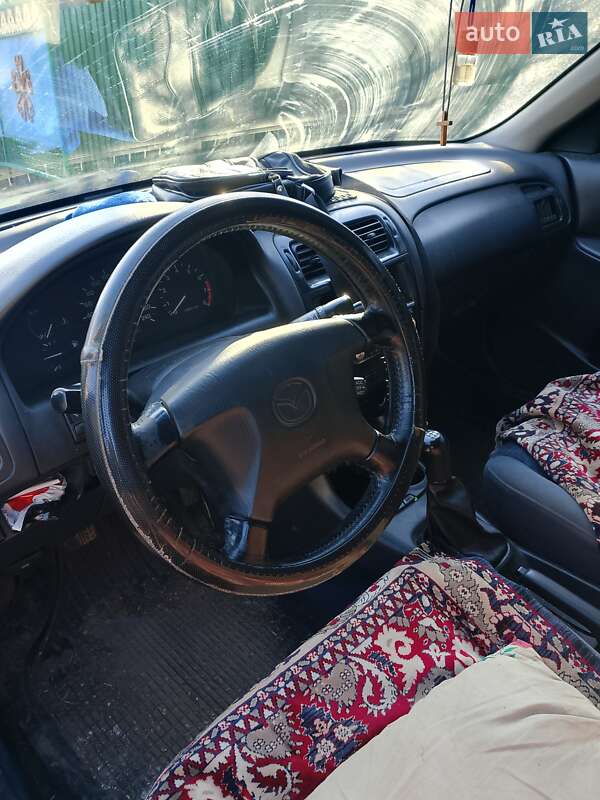 Седан Mazda 626 1997 в Теплику