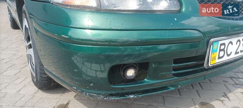 Седан Mazda 626 1998 в Львові