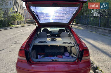 Хэтчбек Mazda 626 1993 в 