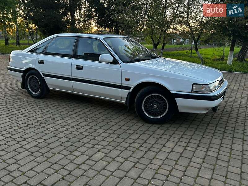 Седан Mazda 626 1991 в Самборі