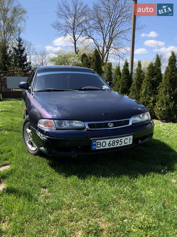 Хэтчбек Mazda 626 1996 в Львове