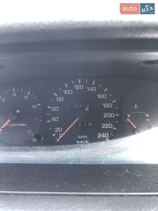 Хэтчбек Mazda 626 1996 в Львове