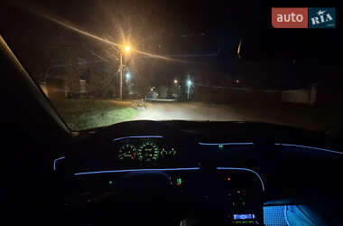 Седан Mazda 626 1992 в 