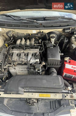 Седан Mazda 626 2001 в 