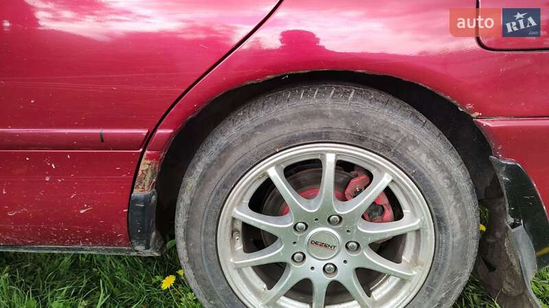 Седан Mazda 626 1994 в Любомле