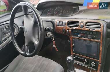 Седан Mazda 626 1994 в 