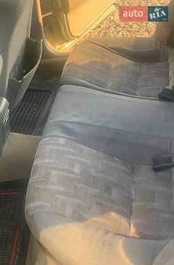 Хэтчбек Mazda 626 1993 в 
