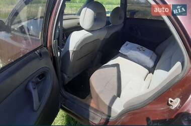 Седан Mazda 626 1993 в 