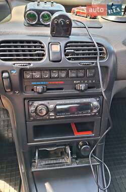 Хэтчбек Mazda 626 1995 в 
