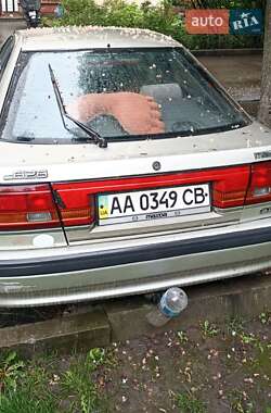 Хэтчбек Mazda 626 1991 в 