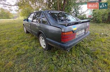 Хетчбек Mazda 626 1987 в 
