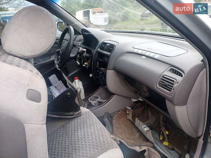 Седан Mazda 626 1994 в Бучаче