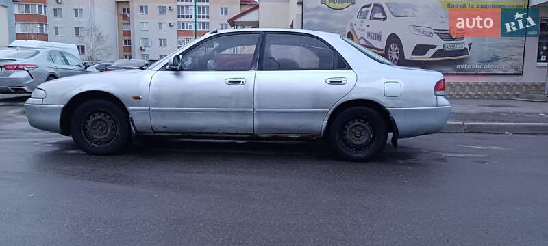 Седан Mazda 626 1997 в Виннице