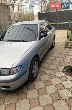 Седан Mazda 626 1999 в 