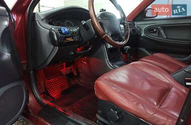 Хэтчбек Mazda 626 1997 в 