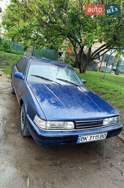 Седан Mazda 626 1989 в 