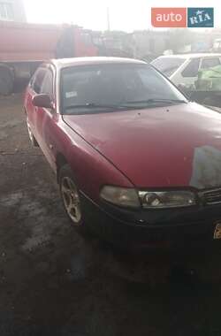 Седан Mazda 626 1995 в 