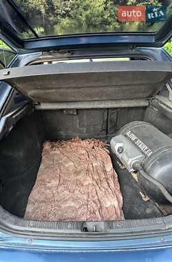 Хетчбек Mazda 626 1997 в 