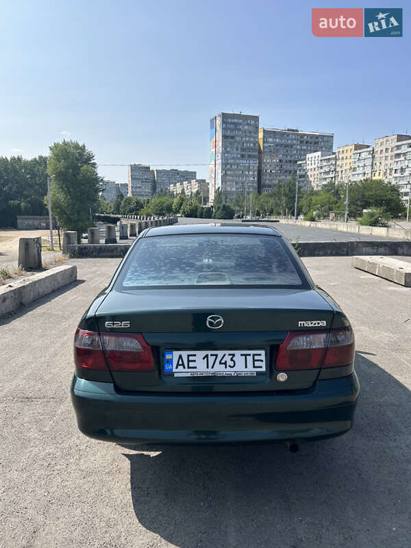 Седан Mazda 626 2001 в Днепре