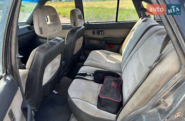 Хэтчбек Mazda 626 1986 в 