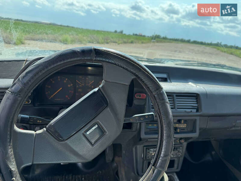 Хэтчбек Mazda 626 1986 в Баштанке фото 14 Хэтчбек Mazda 626 1986 в Баштанке