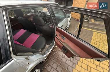 Седан Mazda 626 1986 в 