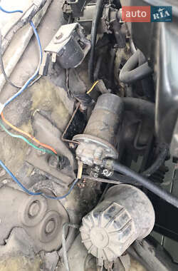 Хэтчбек Mazda 626 1990 в 